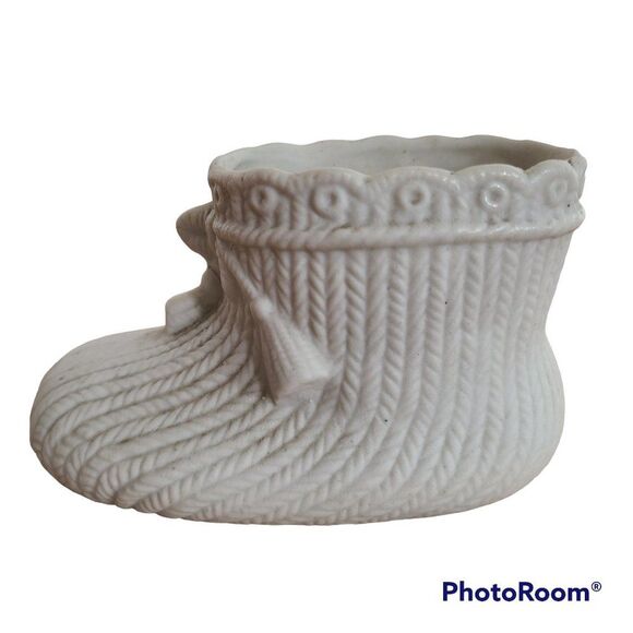 Vintage Bisque Porcelain Ceramic Baby Bootie Mini Planter Trinket Container - Picture 1 of 15